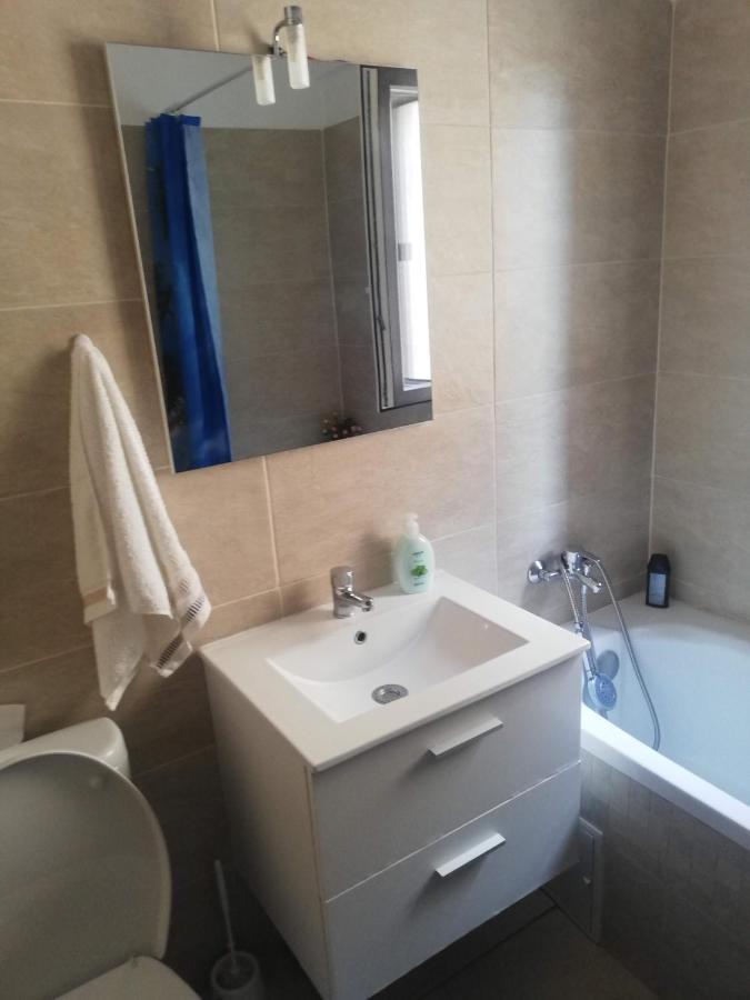 Ella Doo Apartament - 15 Min De Palas Hlincea Dış mekan fotoğraf
