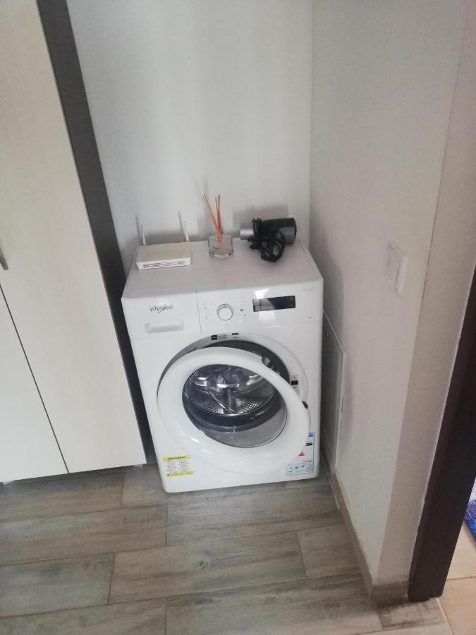 Ella Doo Apartament - 15 Min De Palas Hlincea Dış mekan fotoğraf